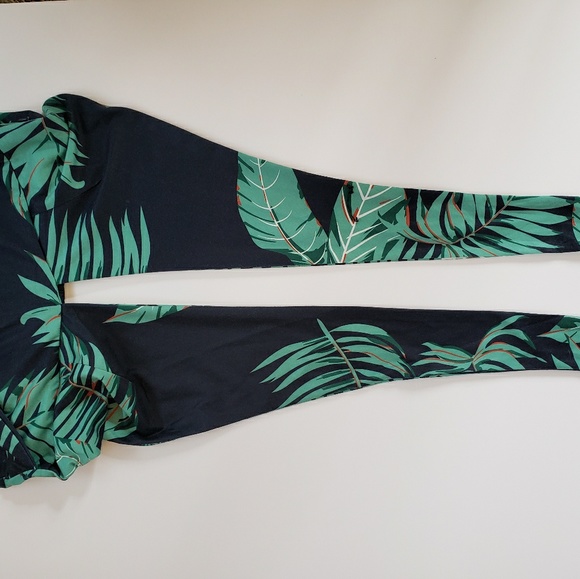 Super cute tropical printhalter dress - Picture 4 of 8